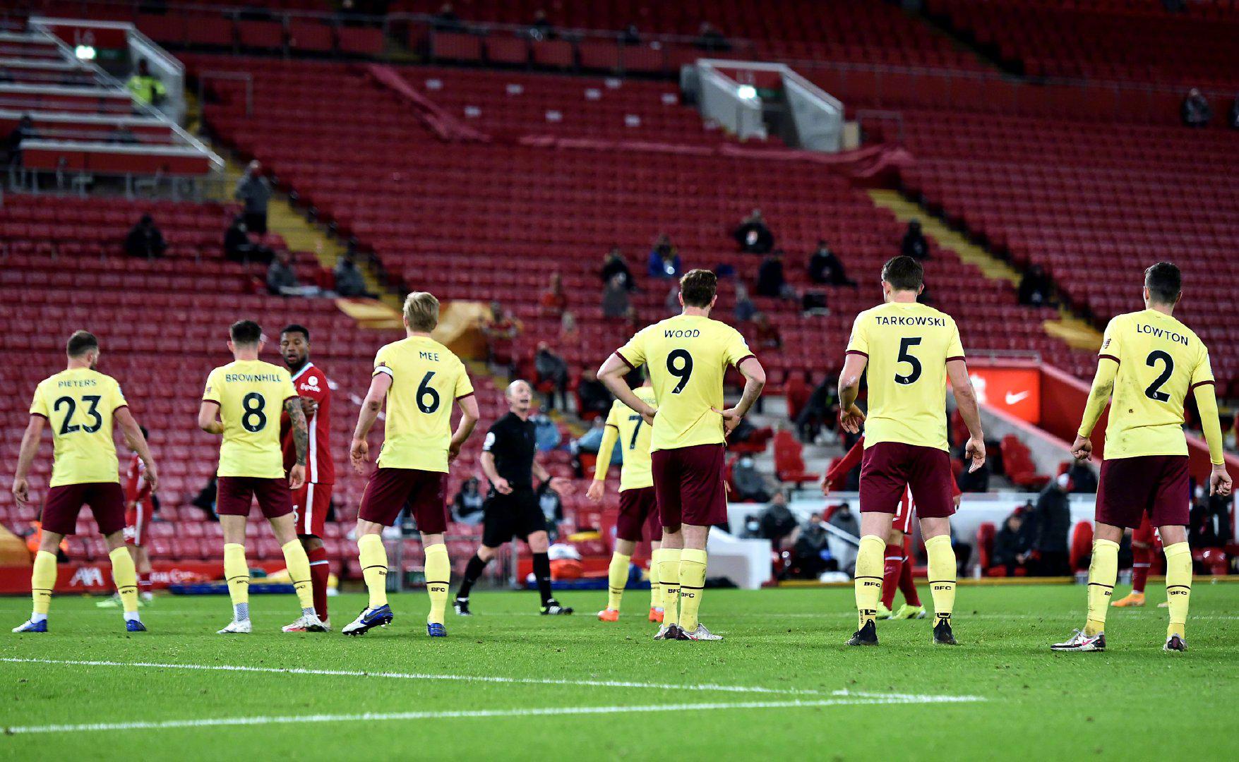 也是对所有 也是对所有