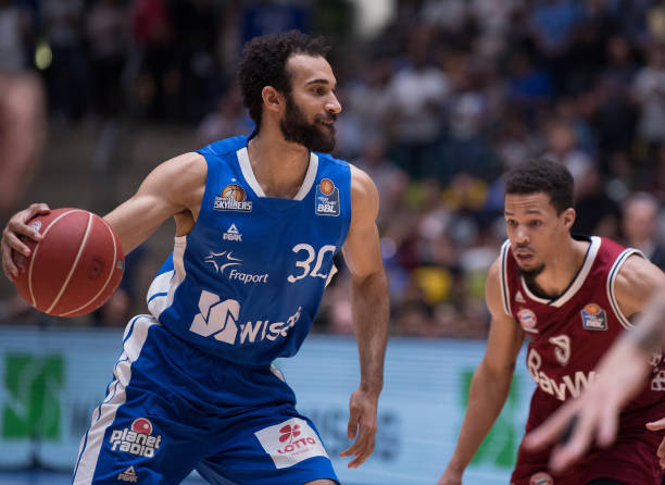 在不同的联 在不同的联