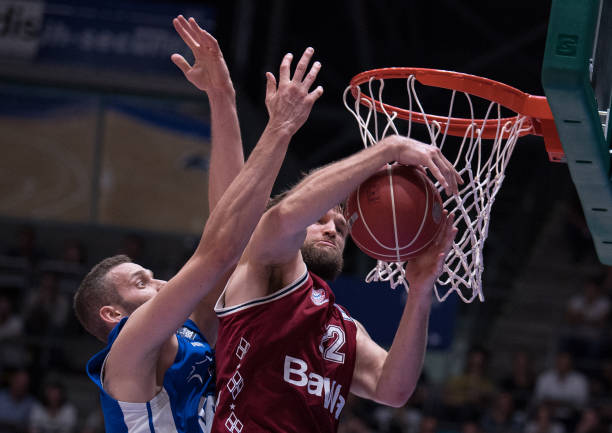 通常以强大 通常以强大